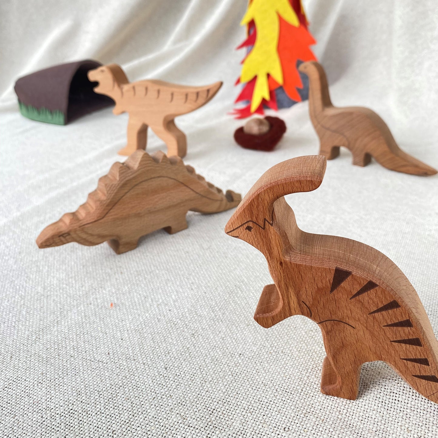 Dinozor Seti Doğal ve Organik Ahşap Oyuncaklar